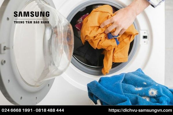 sua may giat sam sung loi dc 2 Cửa máy giặt Samsung chưa được đóng chặt gây ra lỗi DC trong quá trình sử dụng