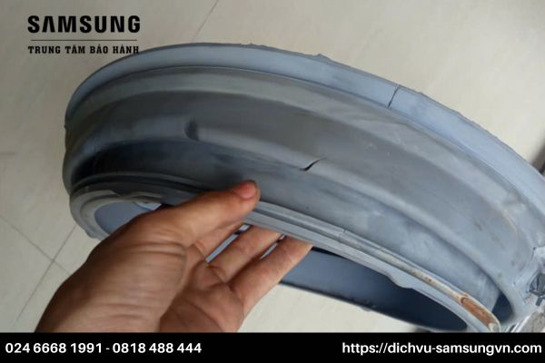 Vì sao cần thay gioăng máy giặt Samsung đúng lúc?