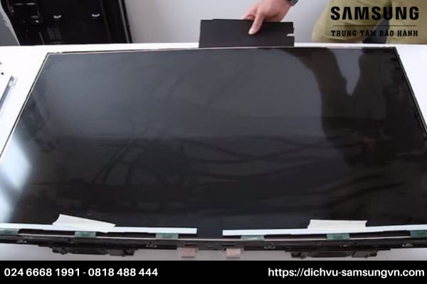 bang gia thay man hinh tivi samsung 2 Yếu tố ảnh hưởng đến giá thay màn hình tivi Samsung