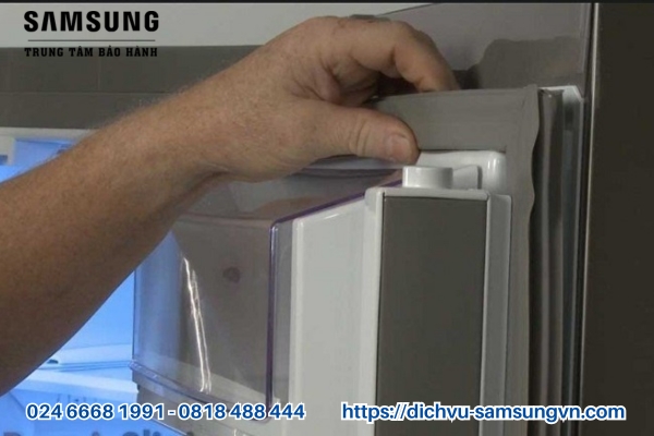 tu lanh samsung khong bom nuoc lam da 2 Cửa tủ lạnh không được đón kín
